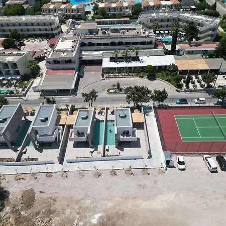 Delfinia Hotel