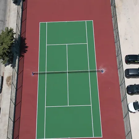 Delfinia Отель Колимбия