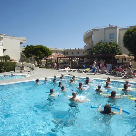 מלון Delfinia קולימביה