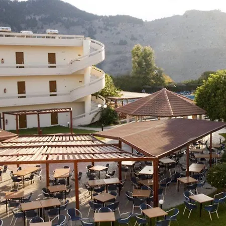 מלון Delfinia קולימביה