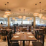 Delfinia Hotel